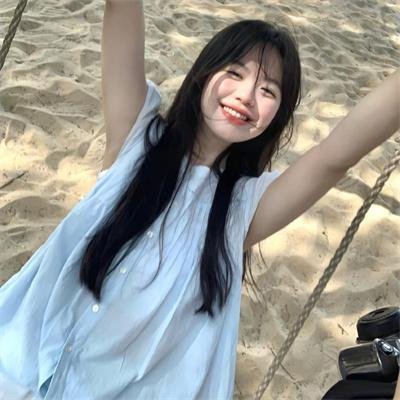 女性集中营